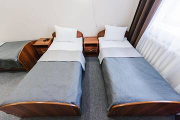Фото номера Трехместный номер Отель Декабрист Серова 30 г. Чита 9